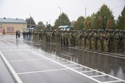 Полку Росгвардии имени Героя России Ахмата-Хаджи Кадырова вручено Боевое знамя нового образца Полку Росгвардии имени Героя России Ахмата-Хаджи Кадырова вручено Боевое знамя нового образца