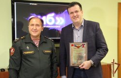 Учебно-методический сбор с начальниками пресс-служб Уральского округа Росгвардии завершился в Тюмени (ВИДЕО) Учебно-методический сбор с начальниками пресс-служб Уральского округа Росгвардии завершился в Тюмени (ВИДЕО)