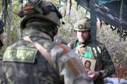 Священнослужитель посетил с духовной миссией подразделения Росгвардии в ДНР Священнослужитель посетил с духовной миссией подразделения Росгвардии в ДНР