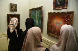 Выставка работ художника из Росгвардии открылась в Грозном Выставка работ художника из Росгвардии открылась в Грозном