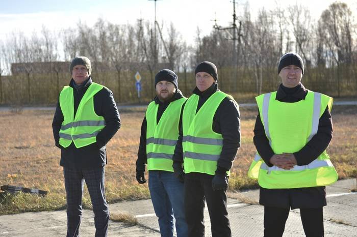 Рн сотрудники. Юганскнефтегаз сотрудники компании. Лушникова любовь Владимировна Юганскнефтегаз.