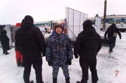 На Ямале росгвардейцы обеспечили безопасность пребывания Поезда Деда Мороза в Ноябрьске На Ямале росгвардейцы обеспечили безопасность пребывания Поезда Деда Мороза в Ноябрьске