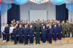 На Ямале подшефные кадеты Росгвардии встретились с офицером ведомства – участником СВО На Ямале подшефные кадеты Росгвардии встретились с офицером ведомства – участником СВО