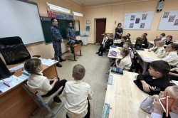 Росгвардейцы в Югре приняли участие в юбилейных мероприятиях, посвященных 30-летию со Дня принятия Конституции России Росгвардейцы в Югре приняли участие в юбилейных мероприятиях, посвященных 30-летию со Дня принятия Конституции России