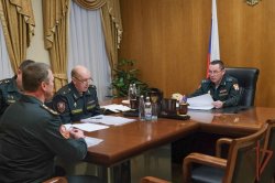 Командующий Уральским округом Росгвардии провел личный прием граждан Командующий Уральским округом Росгвардии провел личный прием граждан