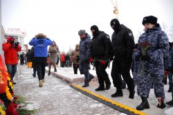 Росгвардия на Ямале принимает участие в мероприятиях, приуроченных к 35-й годовщине вывода советских войск из Афганистана Росгвардия на Ямале принимает участие в мероприятиях, приуроченных к 35-й годовщине вывода советских войск из Афганистана