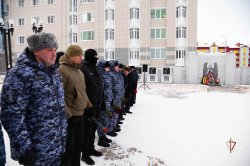 Росгвардия на Ямале принимает участие в мероприятиях, приуроченных к 35-й годовщине вывода советских войск из Афганистана Росгвардия на Ямале принимает участие в мероприятиях, приуроченных к 35-й годовщине вывода советских войск из Афганистана