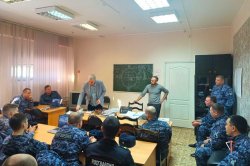 Росгвардейцы приняли участие в учебно-практических занятиях по управлению беспилотными летательными аппаратами на Ямале Росгвардейцы приняли участие в учебно-практических занятиях по управлению беспилотными летательными аппаратами на Ямале