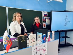 В Мордовии транспортные полицейские и общественники провели профилактические мероприятия с подростками В Мордовии транспортные полицейские и общественники провели профилактические мероприятия с подростками