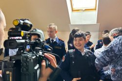 Росгвардия поздравляет представительниц прекрасного пола с Международным женским днем на Ямале Росгвардия поздравляет представительниц прекрасного пола с Международным женским днем на Ямале