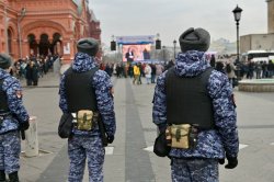 Росгвардия обеспечила безопасность проведения митинг-концерта на Красной площади в День воссоединения Крыма с Россией Росгвардия обеспечила безопасность проведения митинг-концерта на Красной площади в День воссоединения Крыма с Россией