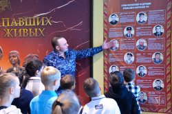 Росгвардия проводит дни открытых дверей для ямальских школьников Росгвардия проводит дни открытых дверей для ямальских школьников