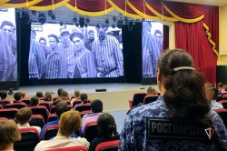 Росгвардия проводит цикл встреч на тему «Патриотизм в наши дни» со школьниками на Ямале Росгвардия проводит цикл встреч на тему «Патриотизм в наши дни» со школьниками на Ямале