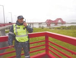 В Ханты-Мансийске проверили качество работы УВО Минтранса на охраняемом мосту через реку Иртыш В Ханты-Мансийске проверили качество работы УВО Минтранса на охраняемом мосту через реку Иртыш