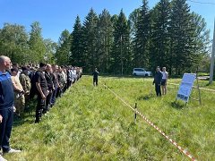 Военнослужащие Омской воинской части совершили марш бросок в честь закрытия зимнего периода обучения Военнослужащие Омской воинской части совершили марш бросок в честь закрытия зимнего периода обучения