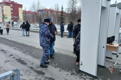 Росгвардия обеспечила охрану общественного порядка в период празднования Дня весны и труда на Ямале Росгвардия обеспечила охрану общественного порядка в период празднования Дня весны и труда на Ямале