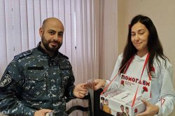 Росгвардия присоединилась ко Всероссийским патриотическим акциям «Георгиевская ленточка» и «Красная гвоздика» на Ямале Росгвардия присоединилась ко Всероссийским патриотическим акциям «Георгиевская ленточка» и «Красная гвоздика» на Ямале
