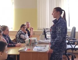 В Певеке росгвардейцы приняли участие в памятных мероприятиях, приуроченных ко дню Великой Победы В Певеке росгвардейцы приняли участие в памятных мероприятиях, приуроченных ко дню Великой Победы