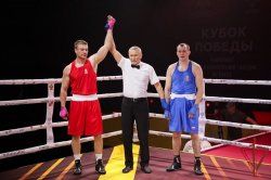 В Росгвардии стартовал Чемпионат по боксу "Кубок Победы" В Росгвардии стартовал Чемпионат по боксу "Кубок Победы"