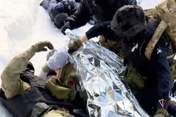 Сотрудники ОМОН Росгвардии прошли курс по тактической медицине на Ямале Сотрудники ОМОН Росгвардии прошли курс по тактической медицине на Ямале