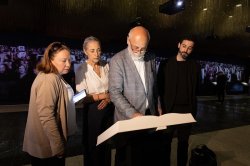 Политики, писатели и артисты стали участниками «Ночь музеев» в Музее Победы Политики, писатели и артисты стали участниками «Ночь музеев» в Музее Победы