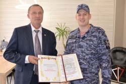 Росгвардия поздравила сотрудников библиотек с профессиональным праздником Росгвардия поздравила сотрудников библиотек с профессиональным праздником