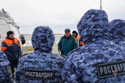 Учебно-методический сбор росгвардейцев – нештатных спасателей на воде состоялся на Ямале Учебно-методический сбор росгвардейцев – нештатных спасателей на воде состоялся на Ямале