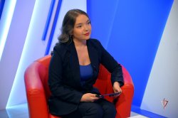 Росгвардия напомнила ямальским телезрителям о правилах безопасного обращения с оружием перед началом охоты на бурого медведя (Видео) Росгвардия напомнила ямальским телезрителям о правилах безопасного обращения с оружием перед началом охоты на бурого медведя (Видео)