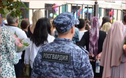 Росгвардейцы Кабардино-Балкарии обеспечили безопасность во время проведения выпускных вечеров Росгвардейцы Кабардино-Балкарии обеспечили безопасность во время проведения выпускных вечеров