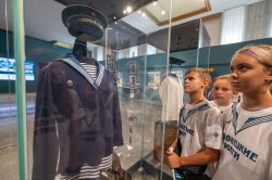 Около 100 раритетов представили на выставке о Соловецкой школе юнг в Музее Победы Около 100 раритетов представили на выставке о Соловецкой школе юнг в Музее Победы