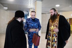Православный чин освящения здания регионального управления Росгвардии состоялся на Ямале Православный чин освящения здания регионального управления Росгвардии состоялся на Ямале