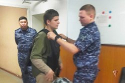 Ведомственная акция «Каникулы с Росгвардией» продолжает знакомить ямальских школьников со спецификой службы правоохранителей Ведомственная акция «Каникулы с Росгвардией» продолжает знакомить ямальских школьников со спецификой службы правоохранителей