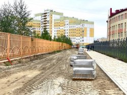 Учительский бульвар в Нижневартовске украсит светящаяся арка /ФОТО/ Учительский бульвар в Нижневартовске украсит светящаяся арка /ФОТО/