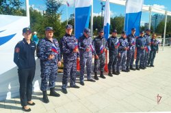 На Ямале Росгвардия приняла участие в мероприятиях, приуроченных ко Дню государственного флага На Ямале Росгвардия приняла участие в мероприятиях, приуроченных ко Дню государственного флага