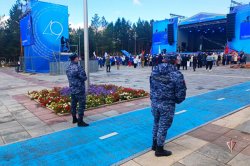 Росгвардия обеспечила правопорядок в период проведения спортивных и культурных мероприятий на Ямале Росгвардия обеспечила правопорядок в период проведения спортивных и культурных мероприятий на Ямале