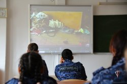 Росгвардейцы рассказали подшефным ямальским кадетам о трагедии в Беслане Росгвардейцы рассказали подшефным ямальским кадетам о трагедии в Беслане
