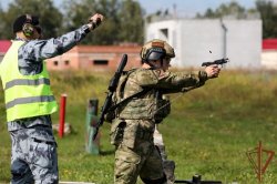 Сотрудники СОБР и ОМОН Росгвардии прошли испытания на право ношения знака отличия полицейского спецназа Сотрудники СОБР и ОМОН Росгвардии прошли испытания на право ношения знака отличия полицейского спецназа