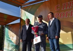 Сотрудник Росгвардии удостоился занесения на доску почета в Омской области Сотрудник Росгвардии удостоился занесения на доску почета в Омской области