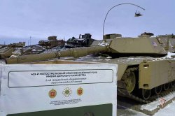 Росгвардия обеспечивает охрану трофейной техники стран НАТО на Ямале Росгвардия обеспечивает охрану трофейной техники стран НАТО на Ямале