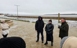 Единороссы и студенты Нижневартовска обсудили обустройство набережной Единороссы и студенты Нижневартовска обсудили обустройство набережной