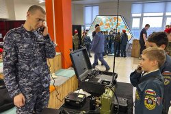 На Ямале росгвардейцы приняли участие в военно-патриотической акции «День призывника» На Ямале росгвардейцы приняли участие в военно-патриотической акции «День призывника»