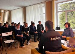 Транспортные полицейские Мордовии провели профилактические мероприятия для несовершеннолетних Транспортные полицейские Мордовии провели профилактические мероприятия для несовершеннолетних