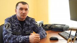 Офицер Росгвардии ответил на вопрос нарьянмарца с прямой линии губернатора НАО Офицер Росгвардии ответил на вопрос нарьянмарца с прямой линии губернатора НАО