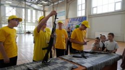 Сотрудники ОМОН «Вымпел» Росгвардии Вологодчины выступили в качестве экспертов на фестивале дружин юных пожарных Сотрудники ОМОН «Вымпел» Росгвардии Вологодчины выступили в качестве экспертов на фестивале дружин юных пожарных