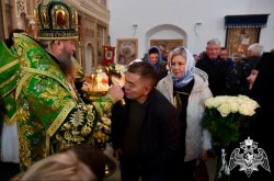 Росгвардейцы поздравили с тезоименитством митрополита Астраханского и Камызякского Никона Росгвардейцы поздравили с тезоименитством митрополита Астраханского и Камызякского Никона