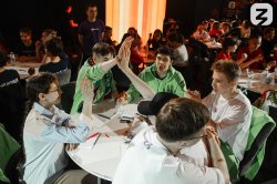 Викторина Знание.Игра пройдет для слушателей профориентационного курса «Россия — мои горизонты» Викторина Знание.Игра пройдет для слушателей профориентационного курса «Россия — мои горизонты»