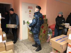 Судебные приставы Марий Эл приняли участие в погрузке гуманитарного груза Судебные приставы Марий Эл приняли участие в погрузке гуманитарного груза