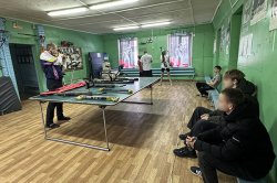Несовершеннолетние осужденные, состоящие на учете в Канском МФ УИИ ГУФСИН, посетили спортивную школу олимпийского резерва им. В.И. Стольникова. Несовершеннолетние осужденные, состоящие на учете в Канском МФ УИИ ГУФСИН, посетили спортивную школу олимпийского резерва им. В.И. Стольникова.
