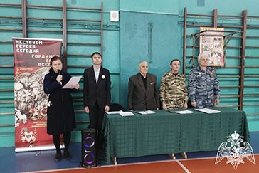 В Ульяновске ветераны Росгвардии вошли в состав жюри школьного смотра строя и песни В Ульяновске ветераны Росгвардии вошли в состав жюри школьного смотра строя и песни