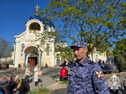 Росгвардия обеспечила безопасность во время празднования православной Пасхи в Дагестане Росгвардия обеспечила безопасность во время празднования православной Пасхи в Дагестане